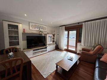 Gîte pour 5 personnes, avec terrasse et vue à Busturia