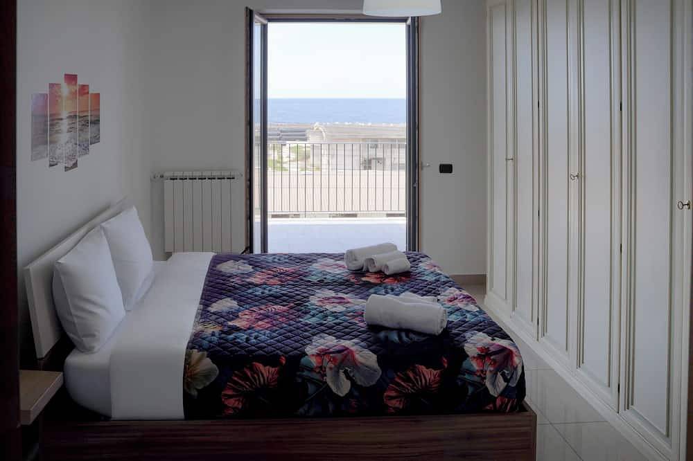 Ganze Wohnung, Sea&Relax-free parking sea view in Neapel, Neapel Provinz