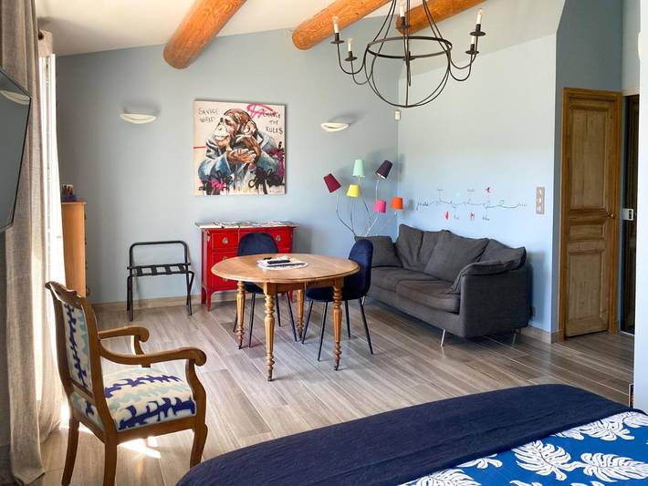 Chambre d’hôte pour 2 personnes, avec jardin ainsi que vue et piscine à Ventabren - 3
