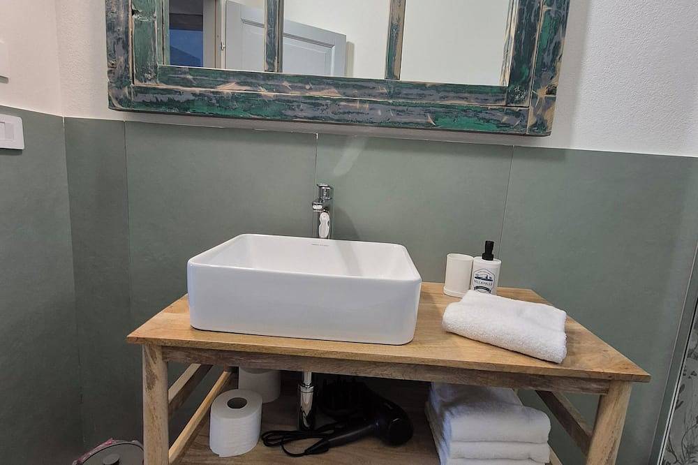 I Granai - Appartamento 7 - Agriturismo Bella Valle in Mazzanta, Costa degli Etruschi