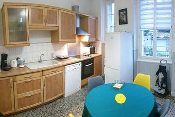 Appartement De Vacances pour 8 Personnes dans Rodez, Massif central, Photo 4