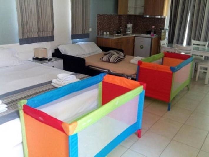 Location de vacances pour 4 personnes, avec piscine et jardin dans Mikra Mandinia - 3