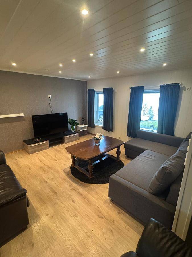 Ferienwohnung für 4 Personen, mit Ausblick in Eide