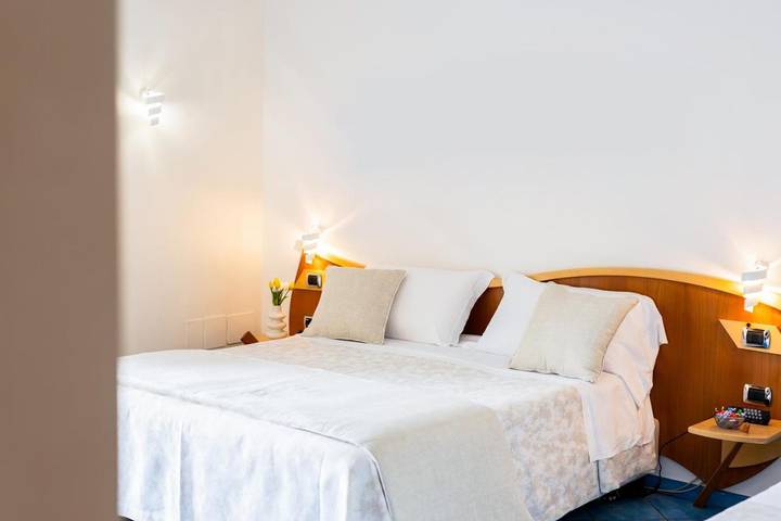 Maison d’hôte pour 3 personnes, avec terrasse et jacuzzi, animaux acceptés à Agerola - 3