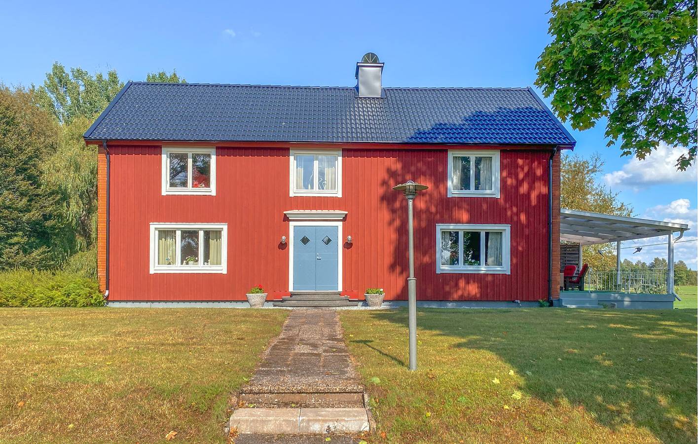 Ferienhaus für 4 Personen mit Garten in Kronoberg