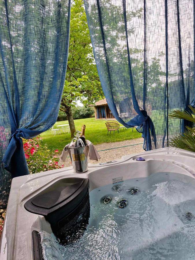 Chambre d’hôte pour 2 personnes, avec jacuzzi et jardin dans le Tarn-et-Garonne - 3