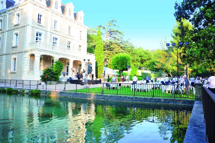 Tolles Komfort-Mobilheim für 5/7 Personen in Gréoux-les-Bains, Alpes-de-Haute-Provence
