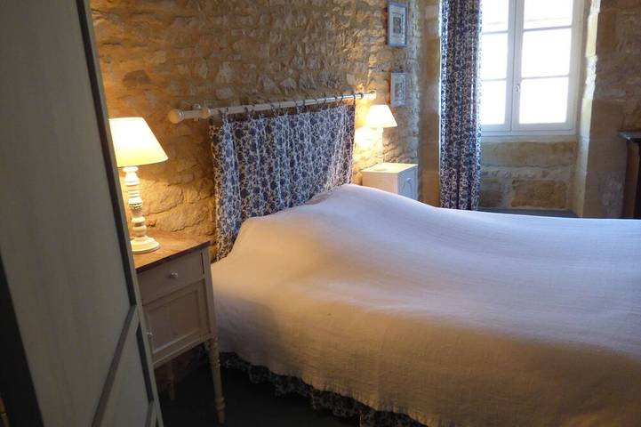 Location de vacances pour 18 personnes, avec terrasse à Saint-Martial-d'Albarède - 4