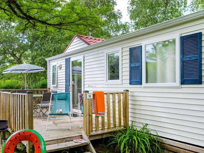 Flower Camping de Mars - Mobilhome 4 personnes - Mobil-home 34m² / 2 chambres - Terrasse (adapté personne à mobilité réduite) Vue Loire 4 pers in Cordelle, Région de Roanne