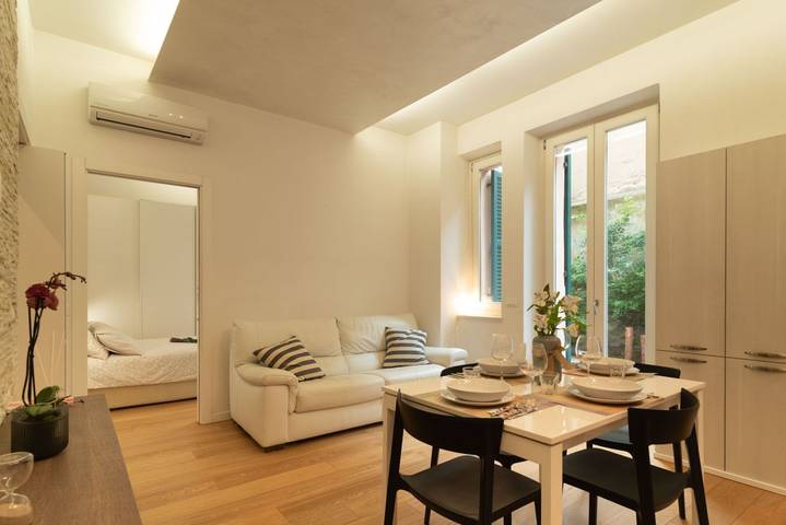 Appartamento intero, Guesthost - Veronetta Lovely Apartment with Patio! in Centro Storico di Verona, Verona