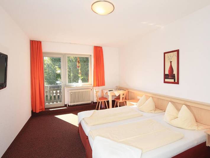 BnB für 2 Personen, mit Terrasse am Forggensee - 4