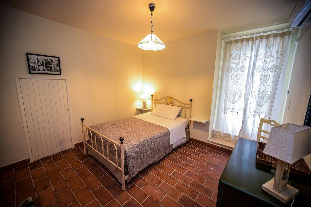 Awesome Villa - Pool ✩ Garden ✩ Parking ✩ Wifi ✩ in Sant'Isidoro, Golfe de Tarente