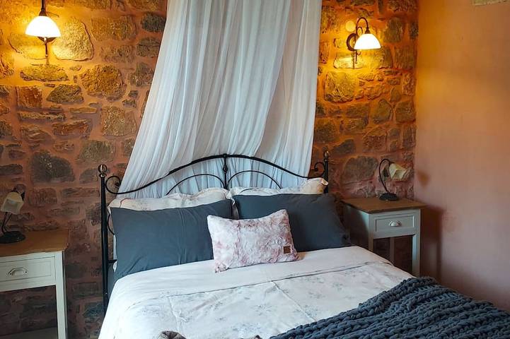 Traditionelles kretisches Steinhaus am halb-ländlichen Stadtrand von Kefalas, Vamos in Vamos, Chania und Umgebung