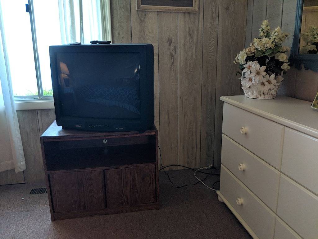 Lakefront Cottage mit atemberaubender Aussicht! Wandern. Paddelboot. Doc. Angeln. W-lan in Wells (VT), Rutland County