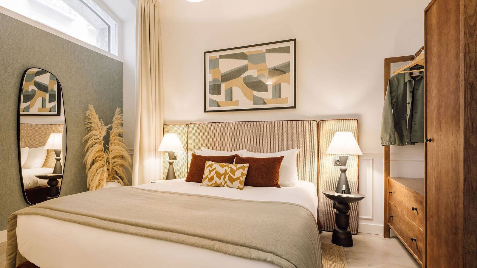 Ganze Wohnung, Ando Living - Flores 25 House in Encarnação, Lissabon