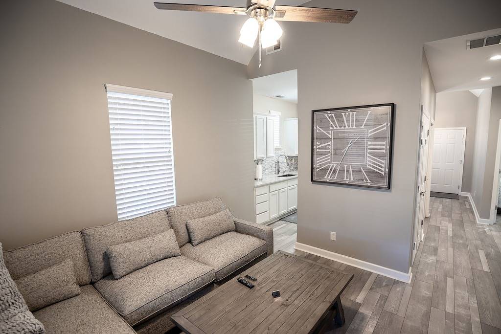 Single Story - 2 Min to St. Jude - Fenced Patio in Memphis, Tennessee