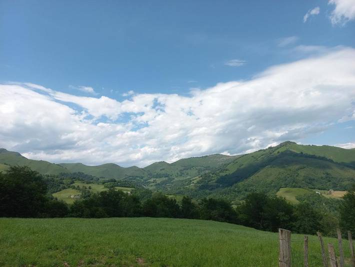 Location de vacances pour 4 personnes, avec vue et jardin à Larrau - 2