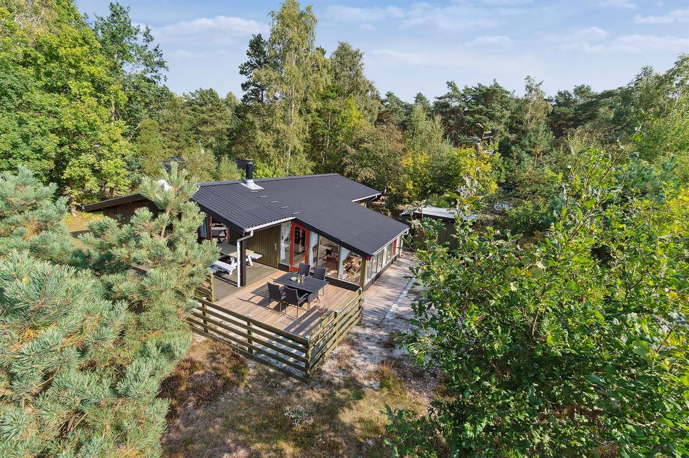 Pet friendly home in Aakirkeby with Wifi in Østre Sømarken, Pedersker