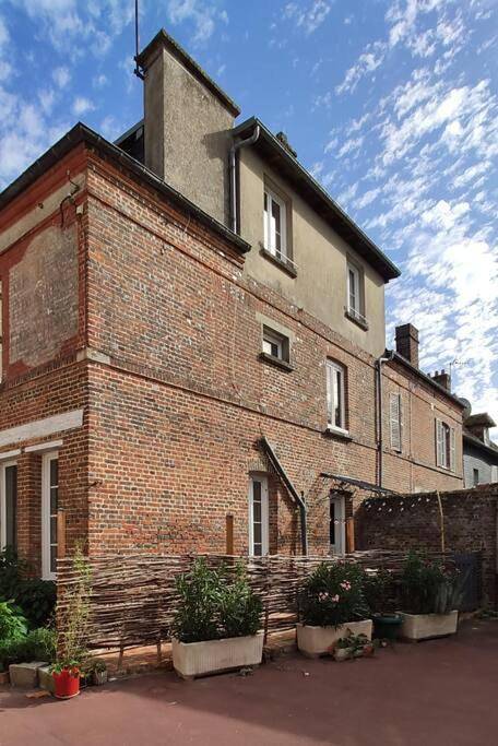 Location de vacances pour 6 personnes, avec terrasse à Cambremer - 4