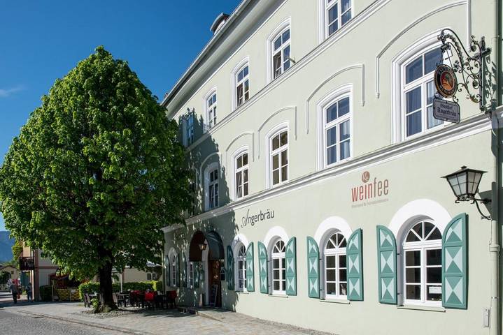 Hotel für 4 Personen, mit Terrasse und Sauna in Murnau am Staffelsee