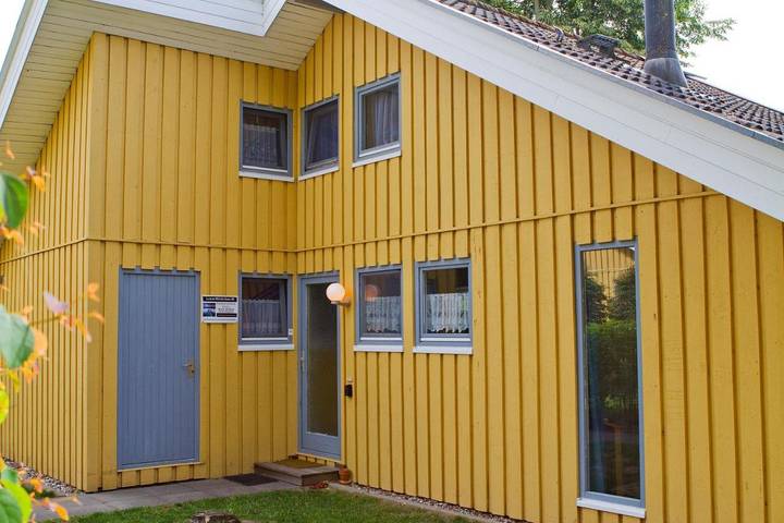 Ferienhaus für 6 Personen, mit Terrasse und Garten sowie Sauna und Seeblick in Mirow - 2