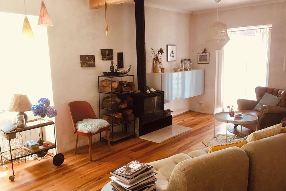 Casa Cao Verde Charmantes Landhaus mit Garten Bbq und Nähe zum Meer in São Bartolomeu dos Galegos, Lissabon Distrikt