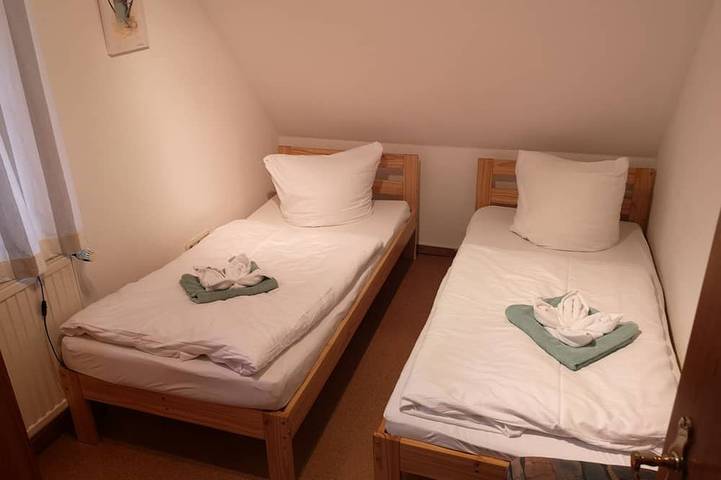 Ganze Wohnung, Ferienwohnung im Grünen zwischen Binz und Sellin in Pantow, Zirkow