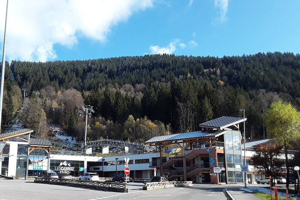 Apartamento entero, Estudio tipo chalet con terraza in Les Carroz, Arâches-la-Frasse