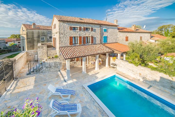 Villa für 8 Personen, mit Garten und Pool, mit Haustier in Porec und Umgebung - 3