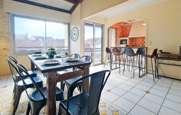 Appartement de vacances entier, Appartement confortable avec parking, Internet, vue sur la rivière - AU TAQUET 300m in Périgueux, Périgord Blanc