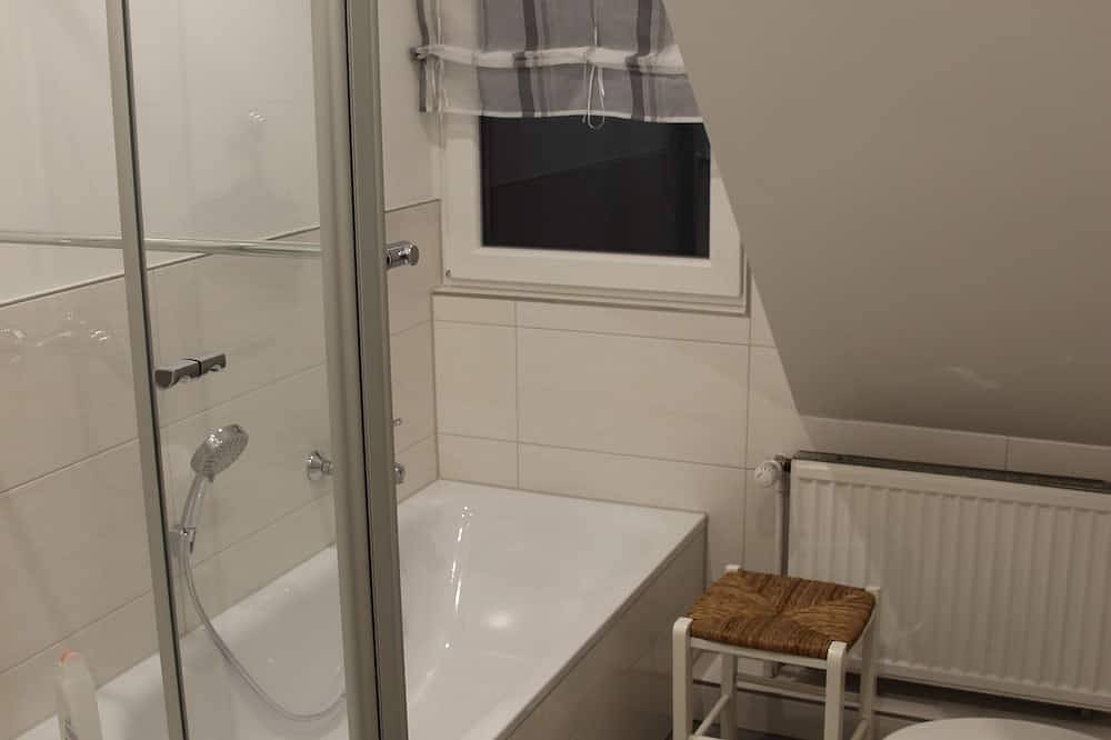 Ganze Wohnung, Ferienwohnung Hueske in Löhne, Wiehengebirge