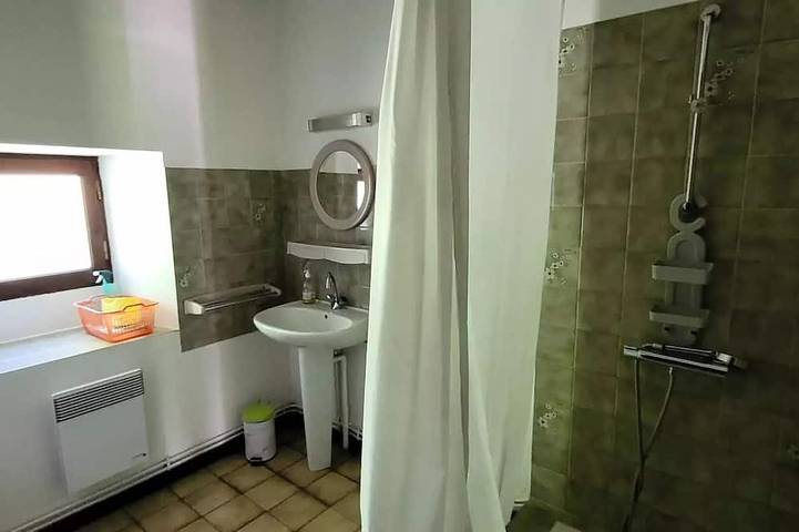 Location de vacances pour 4 personnes dans Latronche - 4