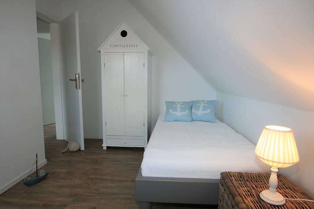 Exklusives, strandnahes Ferienhaus mit Sauna und Kamin, Wlan, ruhigem Südgarten in Hohwacht, Hohwachter Bucht