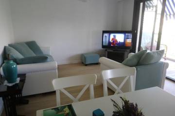 Apartment for 5 People in Cannes La Bocca, Cannes, Photo 3