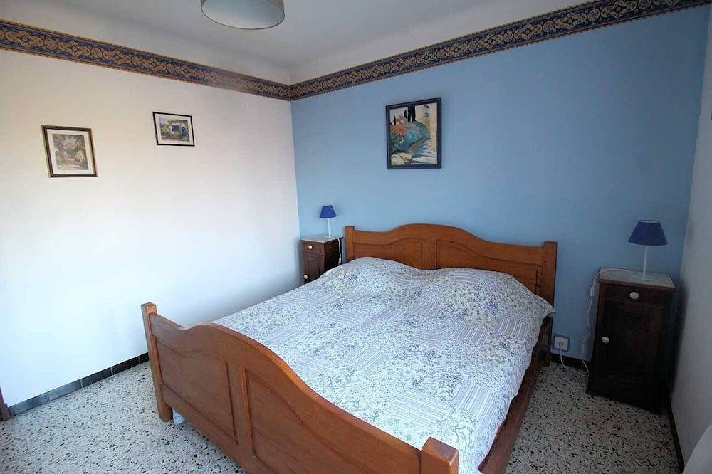 Holiday home in Saint-Didier, private pool, intimate settin, pets admitted(1). in Saint-Didier, Parc naturel régional du Mont-Ventoux
