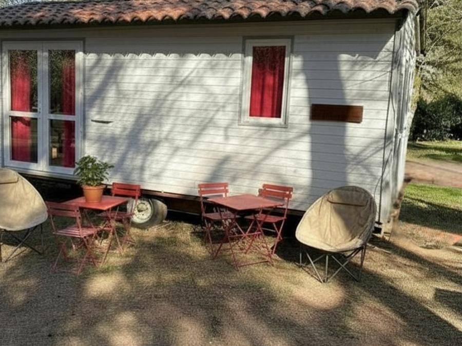 Flower Camping De la Plage - Chalet 4 personas - Chalet listo para acampar 27 m² 4 pers in Saint-Cirq-Lapopie, Quercy