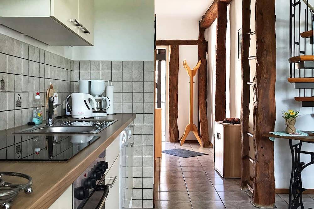 Ganze Wohnung, Obergeschosswohnung mit Ausblick in Mechernich, Naturpark Hohes Venn-Eifel