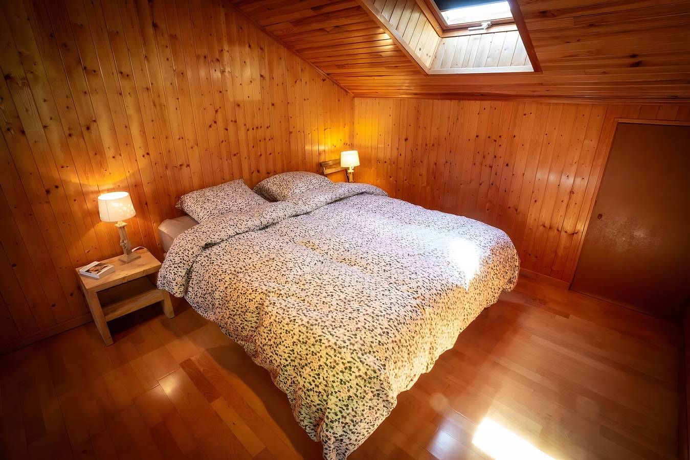Chalet 'Bellevue Vue Exceptionnelle' with Mountain View, Terrace and Garden in Basse-sur-le-Rupt, Parc naturel régional des Ballons des Vosges
