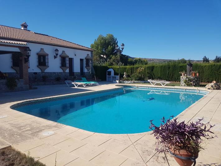Holiday home for 8 people, with terrace and pool - 1