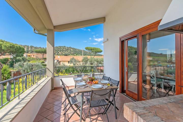 Ferienwohnung für 9 Personen, mit Kinderpool und Balkon, kinderfreundlich - 1