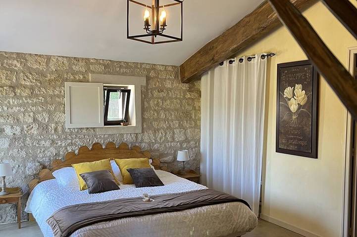 Location de vacances pour 10 personnes, avec Jacuzzi et Terrasse ainsi que Jardin et Piscine à Benet - 4