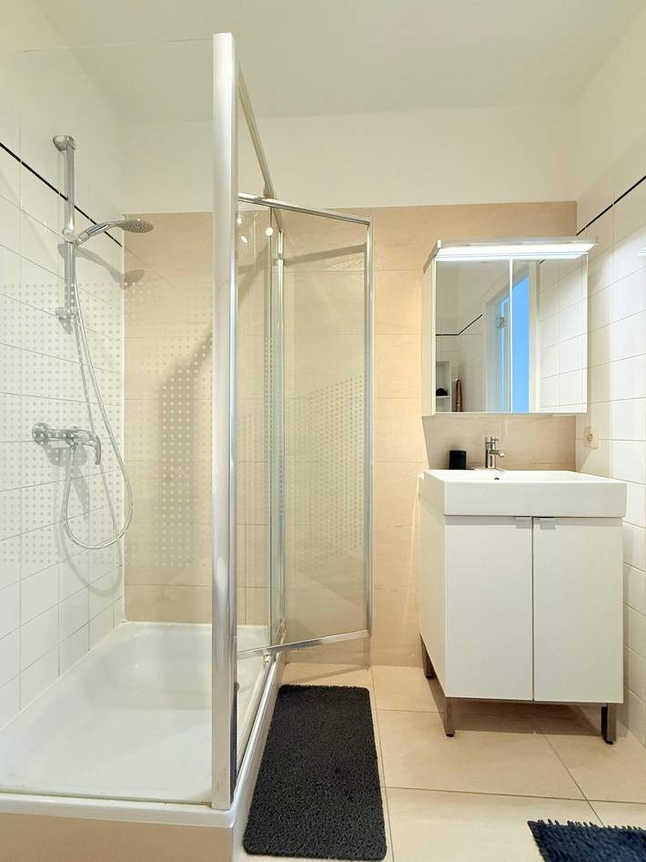 Appartement entier, Bright & Refined Apartment in the Heart of the Eu Quarter in Bruxelles, Flandre