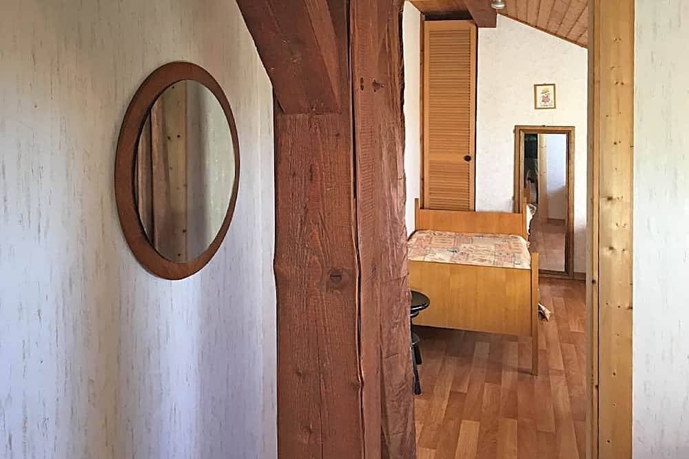 Ganze Wohnung, Wohnung mit Terrasse in Waldbrunn-Ellar in Waldbrunn (Westerwald), Landkreis Limburg-Weilburg