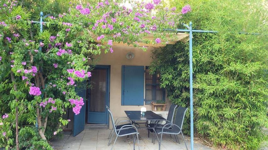 Maison de vacances pour 4 personnes, avec piscine et jardin