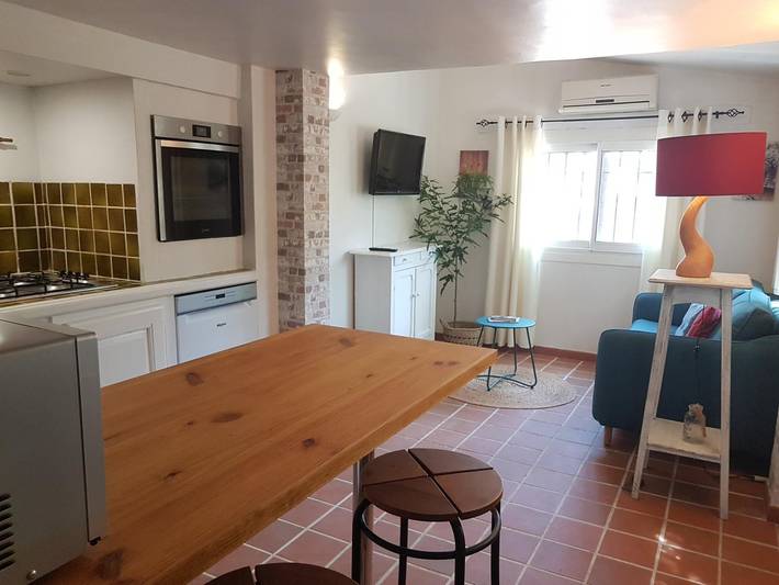 Gîte pour 2 personnes, avec terrasse et jardin dans les Alpes maritimes - 4
