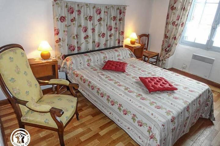 Location de vacances pour 6 personnes, avec jardin à Sénaillac-Lauzès - 4