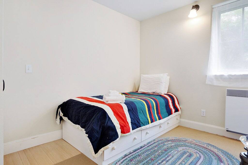 Meerblick, Außenkamin und Zugang zum Strand! in Orcas Island