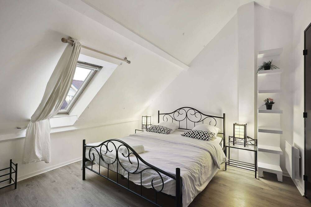 Entire apartment, Chic apart duplex with parking in Palaiseau, Essonne