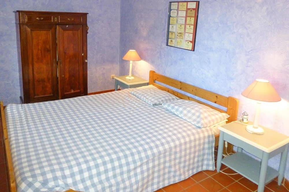 Pet friendly home in Entrecasteaux in Entrecasteaux, Región Brignoles
