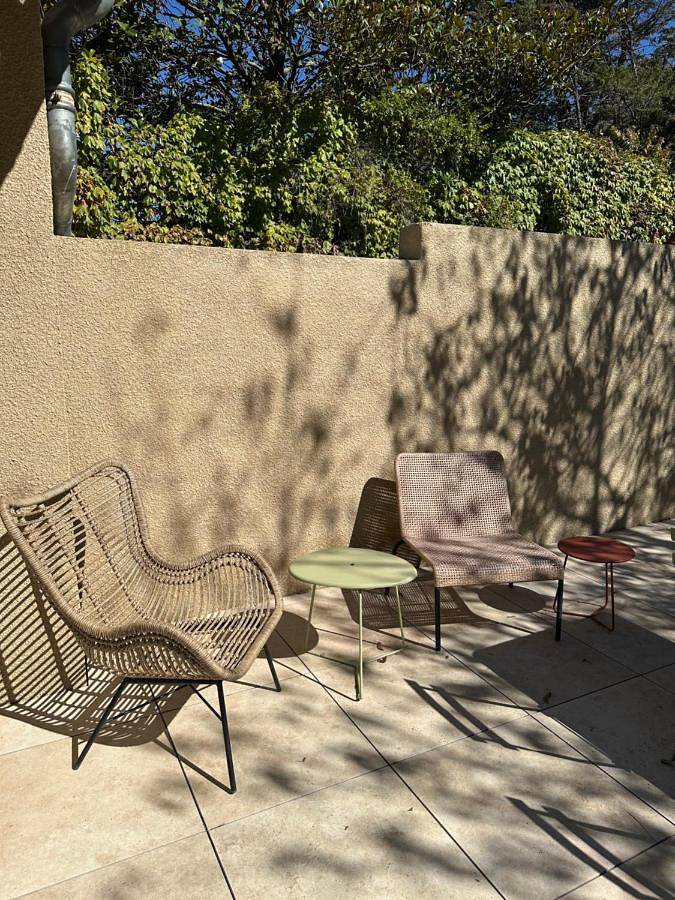 Location de vacances pour 6 personnes, avec vue ainsi que piscine et jardin dans Cite Medievale - 4